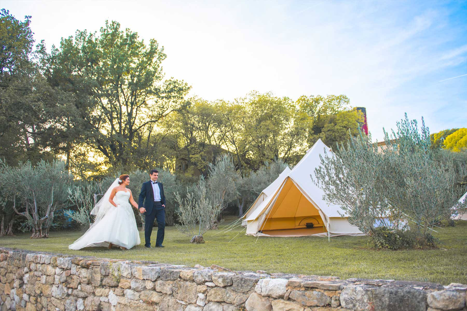 location tente mariage camping chic