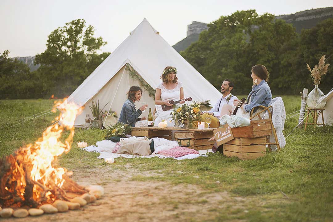 wedding camping hebergement experience unique invites mariage
